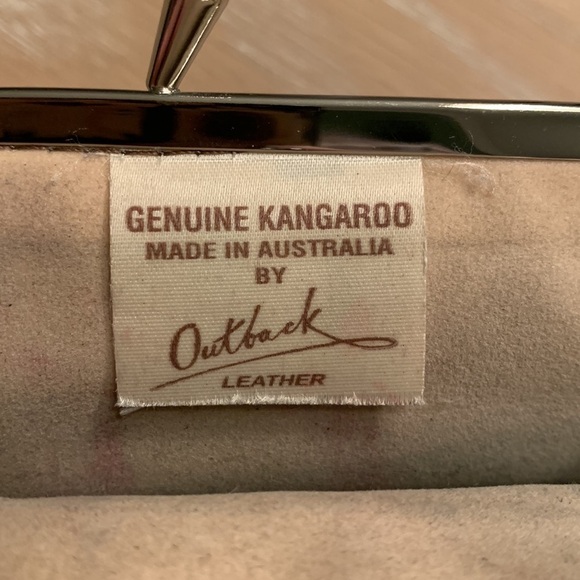 Outback Vintage Genuine Kangaroo Leather Change purse light wear - Picture 3 of 7